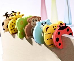 2pcs Baby Child Proofing Door Stoppers Finger Safety Guard Noise prevention Anti-pinch Random Colour