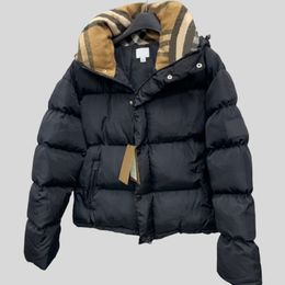 23WF Kadın Down Ceketler Moda Mektubu Kapşonlu Downs Ceket Kış Kışlı Parka Outwear Üst Unisex Sıcak Pamuk Giysileri S-4XL