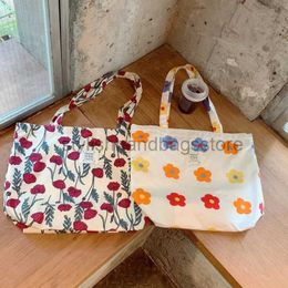 Shoulder Bags Bags large supply of fine in the shoulder of Retro flower case Student's Tote Vintage case female from all shopping bagsstylishhandbagsstore