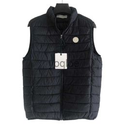 Winter Mens Vests Outerwear Light Weight Male Coats Warm Sleeveless Vest Windproof Overcoat Outdoor Classic Casual Warmth Winters Coat Men Clothing J231