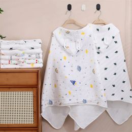 Towels Robes Increased Thickened Hooded Design Baby Bath Towel Pure Cotton Children's Breathable Cloak Cute Printed Baby Universal Bathrobe 231024