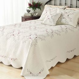 Bedding sets Elegant Floral Embroidered Bedspread Coverlet Set 100% Cotton California King oversize Bed cover set 13Pcs soft comy easy care 231026