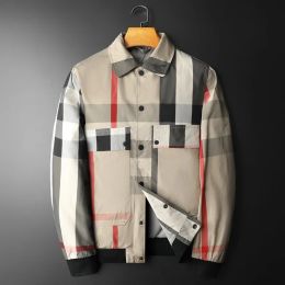 Top Quality Lapel Contrasting Color Stripe Big Size 6XL Plaid Parka Clothes Jacket Men Casual Buttons Clothes Jacket