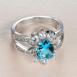 Wedding Rings Aqua Blue Zircon Oval Stone Ring Vintage Hollow Silver Color For Women Fashion Jewelry White Crystal Flower