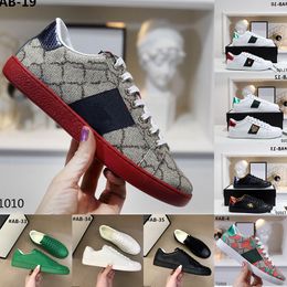 Ace Bee Designer Shoes For Men Women Striped Red Green Blue Triple Black White Luxury Flat Snake Leather Sneakers Mens Winter Trainers