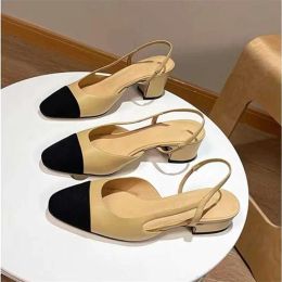 Summer Beach Sandals Designer Shoes Casual Fashion Leather Shoes Black Beige Belt Buckle Girls Thick Heel Heels Baotou Lady Flat Work Women Dress Shoes Large Size 41