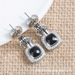 DY Earrings Designer Luxury Jewellery Top Jewellery popular 7MMLink earrings with button thread earrings Jewellery Christmas gifts High quality fashion accessories