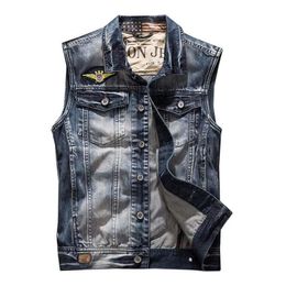 Men's Vests Mcikkny Men Vintage Washed Denim Vest Multi Pockets Cargo Motorcycle Jeans Waistcoats For Male Spring Autumn2025