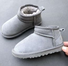 2024 New Boots Kids Australia Snow Boot Designer Children Shoes Winter Classic Ultra Mini Botton Baby Boys Girls Ankle Booties Kid Fur Suede498