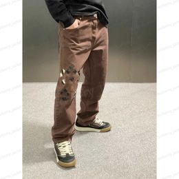 Mens Chromees Designer Make Old Washed Hearts Jeans Chrome Straight Trousers Heart Cross Embroidery Letter Prints Casual For Women Men Brown Colour Pants S1