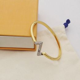 Bracelets Designer Jewellery Women Bracelets Designer For Women Rose Gold Colour Letter Gold Plated Stainless Steel Wedding Lovers Gift JeG1EQ#