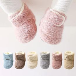 First Walkers Plush Baby Shoes Winter Warm Boot Soft Soled Infant Toddler Anti-slip Boys Girls Thickened Booties