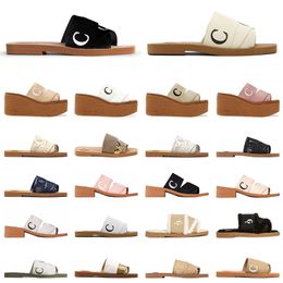 Chloe Sandálias de luxo Famoso Designer Mulheres Woody Mule Plana Slides Designer Chinelos de Lona Mulheres Carta Sandália Chinelo Sapatos Fundo 【code ：L】Verão Flat Flip Flops