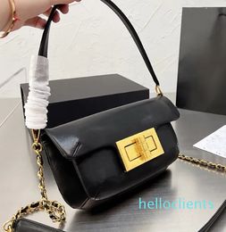 Understated style women's handbag cute sweet crossbody bag fashion pure Colour designer Bgas square buckle pocket Purse