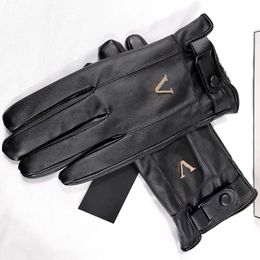 男性の女性5本の指の手袋デザイナーブランドレタープリント厚い暖かいグローブ冬の屋外スポーツアクセサリーピュアコットン高品質