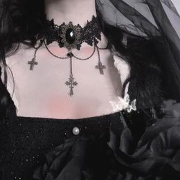 Pendant Necklaces Halloween Gothic Dark Lolita Lace Cross Punk Bounce Disc Clavicle Chain Choker Neck Strap Collar Female Jewelry