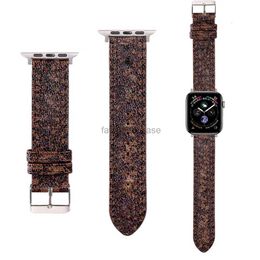 Straps For Apple Watch Band Designer Smart Watch Strap Fashion L flowers Genuine Leather Bracelet Compatible with Ultra Series 8 Iwatchs 38 40 42 45 49 MM Smartwatch
