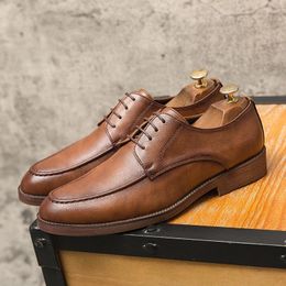 Sapatos de vestido clássico couro para homens deslizamento em dedo apontado oxfords formal festa de casamento escritório negócios casuais mocassins masculinos
