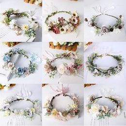 Decorative Flowers Simulation Wreath Headband Artificial Flower Bridal Headwear Retro Bohemian Travel Vacation