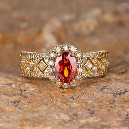 Wedding Rings Bohemian Oval Red Stone For Women Antique Gold Colour Metal White Zircon Bands Mother Birthday Party Jewellery Gifts