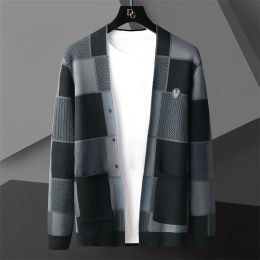 2022 Plaid Contrast Colour Printing Cardigan Men Sweter Korean Sweaters Coat Designer Fall Fashion Knit Cardigan Jacket