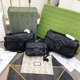 Tasarımcı Çanta Omuz Çantası 10a Siyah Klasik Aşk Yakası Zinciri Orijin Deri Kadın Çantası Lüks Yüksek Kaliteli Moda Çok Çözüm Çantası Çanta Metal Mektup Çanta
