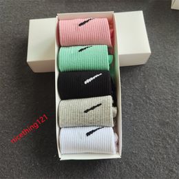 mens socks sports sock designer socks for women fashion hgh quality letter wholesale calzino black white football basketball sport tech fleeces with Gift Box