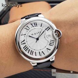 Sport Christmas Wrist Women Cart Ladies Presents Wristwatches Watch Designer Luxury Classic Men Automatic Mechanical Type Simple Waterproof Needle Calendar UIA8