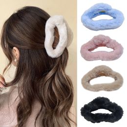 Cloud-shaped Fluffy Clamps Korean Faux Fur Hair Claw For Girl Vintage Ponytail Clip Barrettes Headwear Hair Accessories