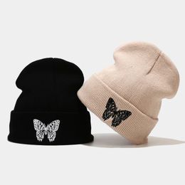 Beanie Skull Caps Fashion Knitted Beanies Hat Butterfly Embroidery Winter Warm Ski Hats Skullies Soft Elastic Cap Sport Bonnet Men Women 231025