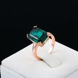 Natural Emerald Zircon Diamond For Women Engagement Wedding Rings with Green Gemstone Ring 14K Rose Gold Fine Jewellery Y200321242m