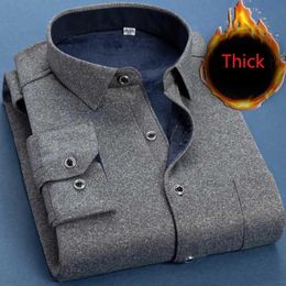 Men s Casual Shirts Autumn Winter Men Fleece Warm Shirt Fashion Solid Long Sleeve Business Plaid Thick NS5517 231025