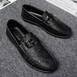 Dress Shoes PARZIVAL 2023 Mens Casual Sneakers Slip On Loafers Moccasins Outdoor Light Leather Comfortable Solid Colour Driving