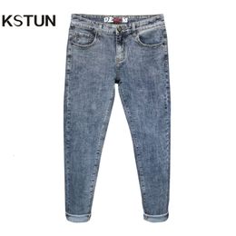 Men Pants Denim Fashion Desinger Slim Fit Black Blue Gray Jeans for Man Streetwear Casual s Trousers Cowboys