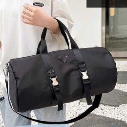 Purses Travel bags Cycling Co branded Luggage Triangle Leaf Grass Portable Sports Bag Large Capacity Storage Handbags