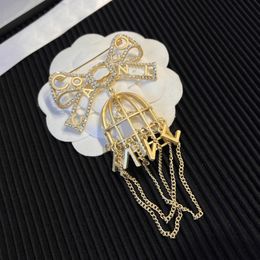 Designer Brooches Luxury Bow knot Birdcage Pins Gift Charm brooch Classic Brand Boutique Style Jewellery Halloween Fashion Party Pins High Quality With Stamp