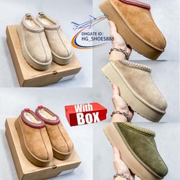 TOP quality Designer Women ug Leather boots Braid Comfy Australia Booties Suede Sheepskin short mini bow khaki black white pink navy outdoor sneakers with box winter