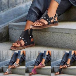 Sandals Ladies Retro Leather Toe Clip Buckle Decorative Flat Bbottom Side Designer For Women Earth Spirit