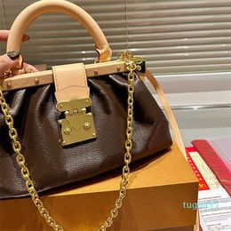 Cloud Bag Chian Shoulder Bags Classic Letter Print Hasp Leather Gold Hardware Buckle Leather Handle Women Crossbody Purse Clutch