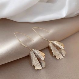 Dangle Earrings Vintage Ginkgo Gold Colour Metal Leaf For Women Piercing Exquisite Fashion Jewellery Female Bijoux Gift