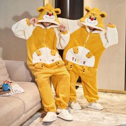 Men's Sleepwear 2023 Coral Fleece Women And Men Matching Winter Warm Home Clothes Cartoon Cute Loungewear For Couples Mujer Pyjama