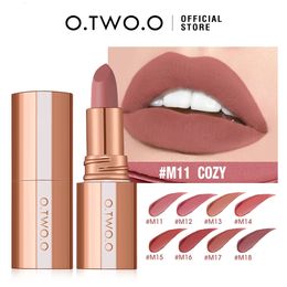 Lipstick OTWOO Matte Long Lasting Waterproof Lip Stick Smudgefree Classic Highly Pigmented Velvet Finish Tint Makeup 231027