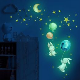 Wall Stickers Cartoon Bunny Balloon Luminous Glow In The Dark Wallpaper For Kids Room Living Nursery Home Decoration Decals 231026