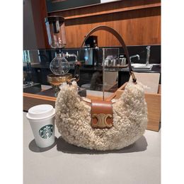 Designer high quality Triomphe Underarm Bag Saddle Bag Lamb Hair celinne Bag Winter New Plush Women's Bag One Shoulder Crossbody Bag Women