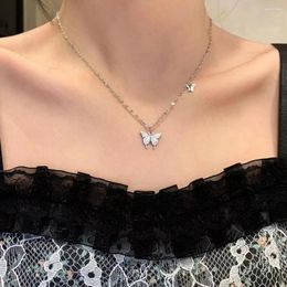 Pendant Necklaces Shiny Butterfly Necklace Exquisite Single Layer Clavicle Chain Jewellery For Ladies Gift Light Luxury Small Neckchain