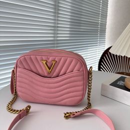 Luis Vuittons Classic Lvse Crossbody LouiseViution Handbags Luxury Bag Women Camera Designer Bag Luxury Paris High Quality Solid Leather Wave Pattern Handheld Zip