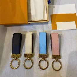 2022 fashion new leather key ring classic V letter beige coin purse keychain men and women leather bag pendant accessories269l