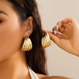 Dangle Earrings 2023 Vintage Striped Metal Hoop For Women Simple Style Party Gift Holiday Sporty OL Fashion Jewellery Ear Accessories