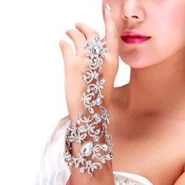 Bangle Bridal Hand Chains Rhinestone Bracelet Crystal Long Tassel Bangles Hand Jewelry for Women Bridal Crystal Statement Bracelets 231027
