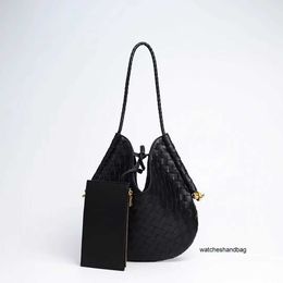 Designer handbag with logo B family's same small and large capacity tote bag woven single shoulder and armpit advanced portable cowhide woven bag
